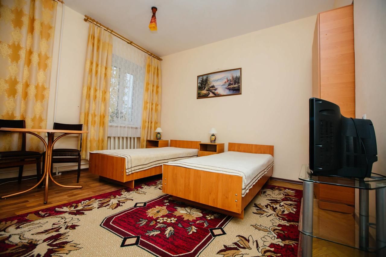 Отель Hotel Uyut Кременчуг